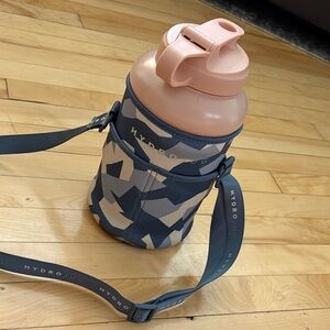 HydroJug Pink and Blue Geometric Water Bottle